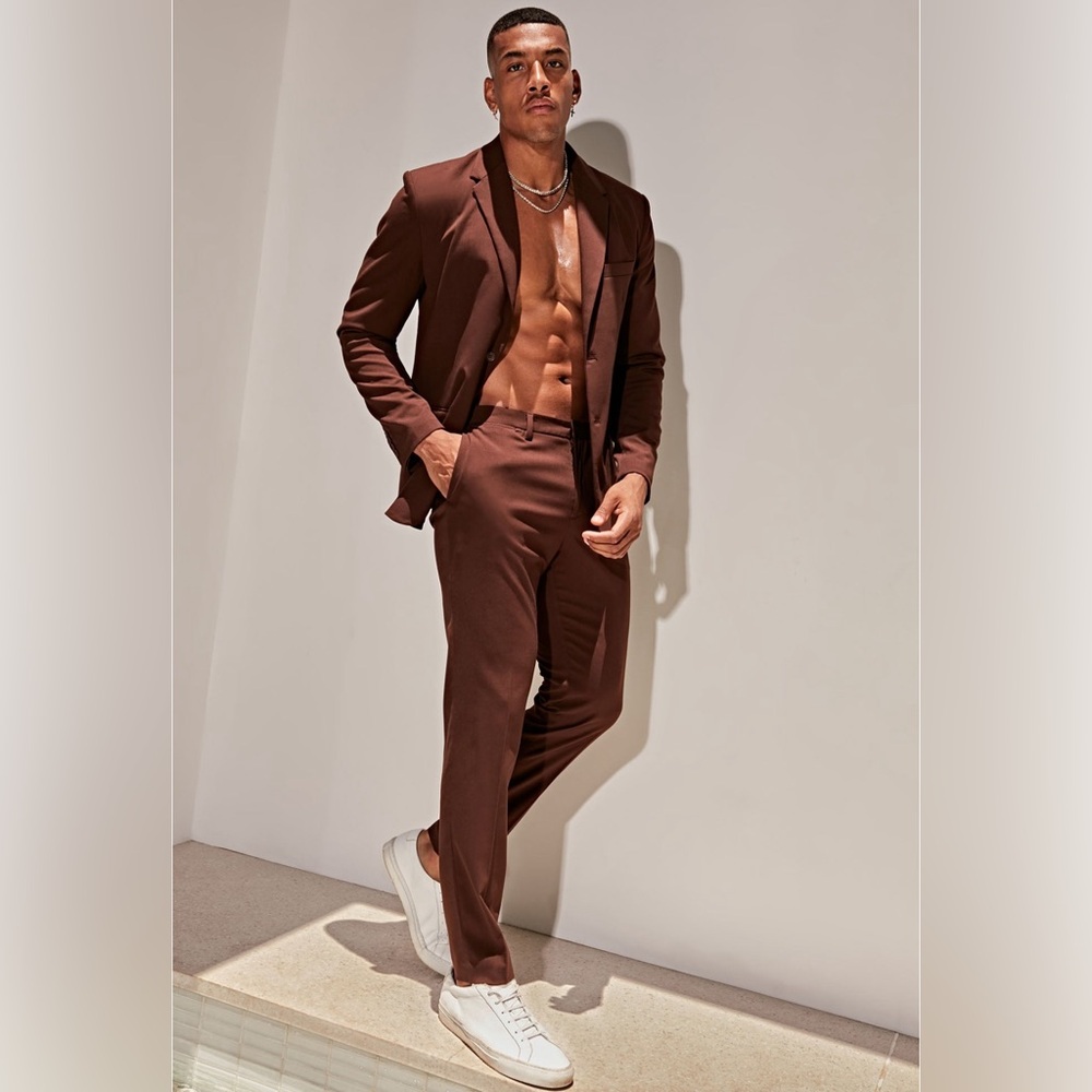 Brown suit (brand never worn)